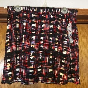 NWT Lily White short skirt size Large